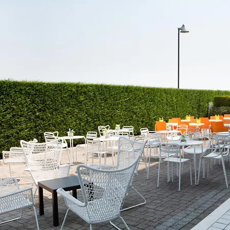 Montemezzi 4*