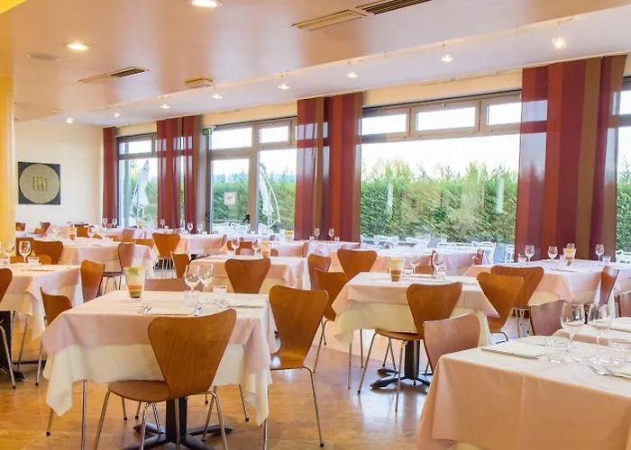 Montemezzi فندق 4*