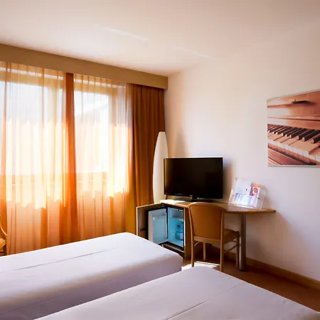 蒙特梅兹酒店 维加西奥