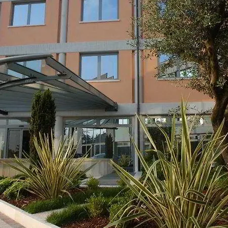 Ξενοδοχείο Montemezzi