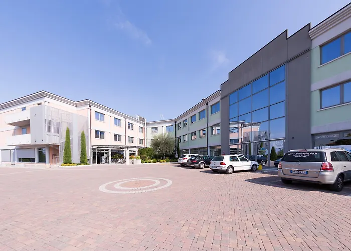 Montemezzi Szálloda 4*