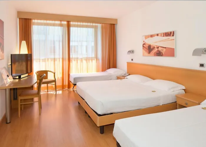 Szálloda Montemezzi 4*